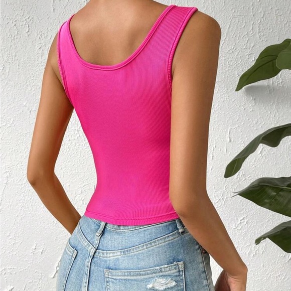 Pearls Beaded Crop Tank Top - Picture 4 of 4